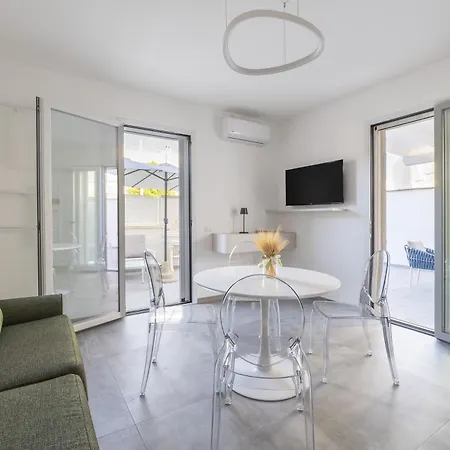 Briamar Apartment